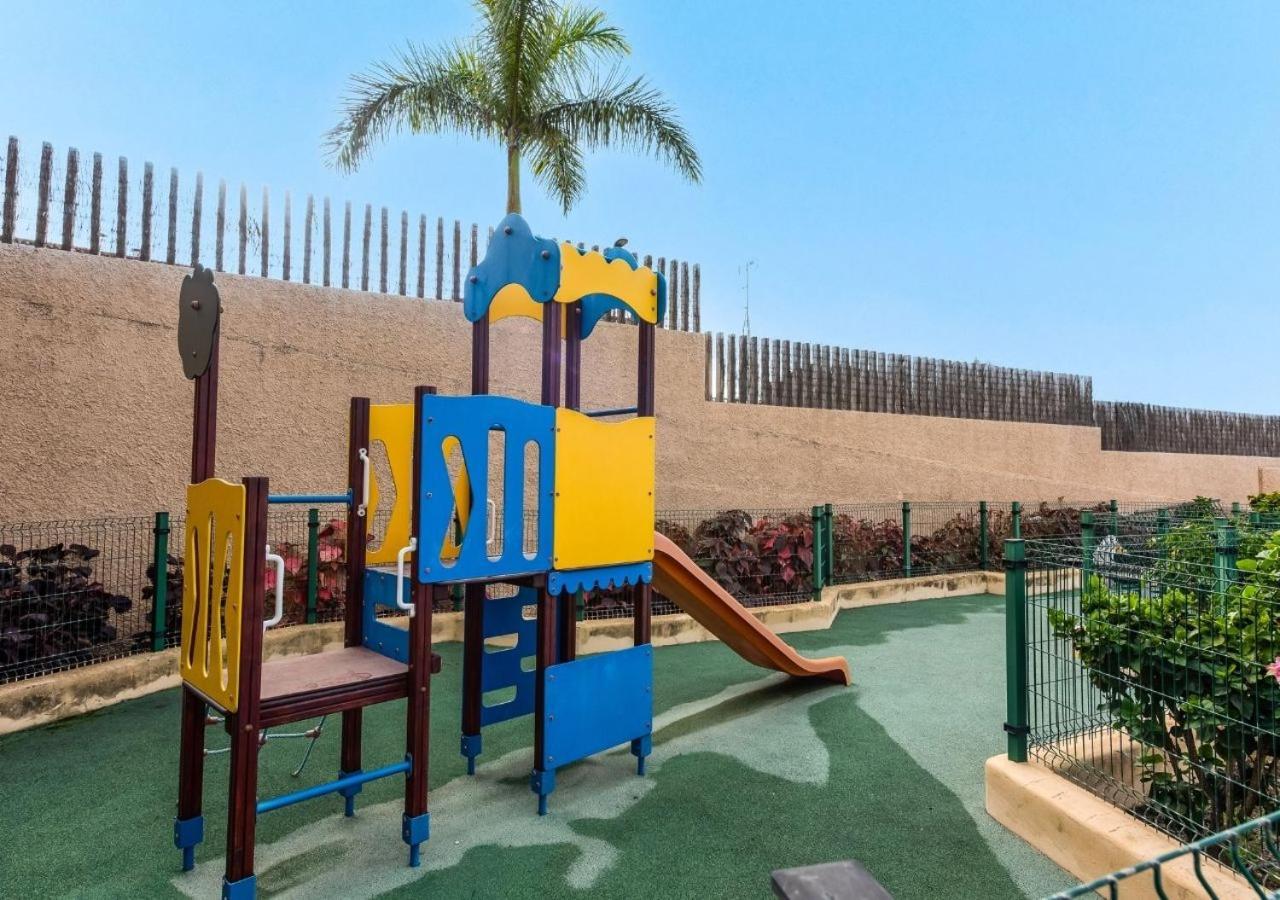 サンタ・ウルスラ Family House With Patio And Communal Poolヴィラ エクステリア 写真