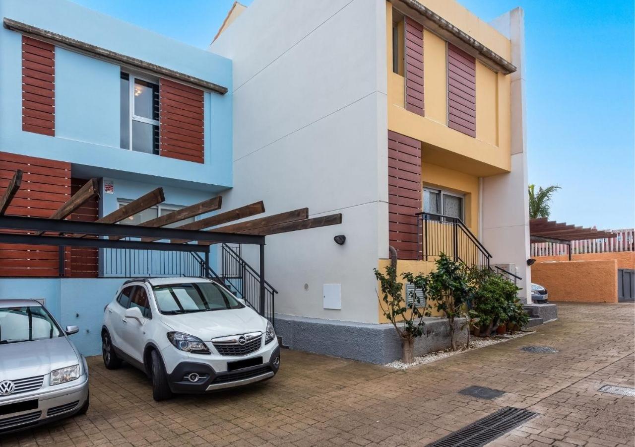 サンタ・ウルスラ Family House With Patio And Communal Poolヴィラ エクステリア 写真